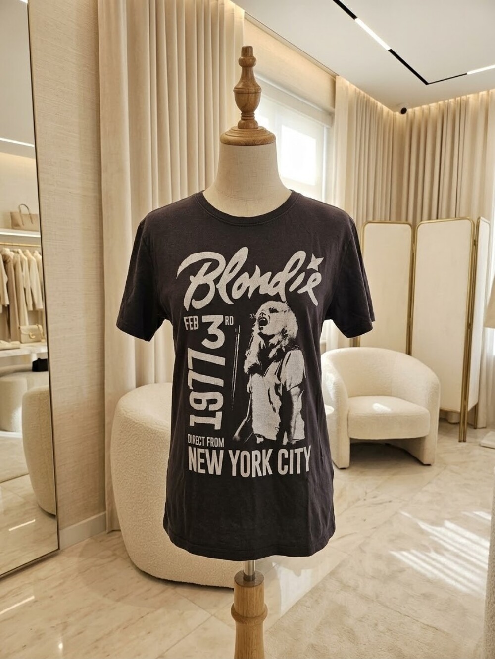 Blondie Concert Feb 3 New York Black Youth T-Shirt Size 8-10